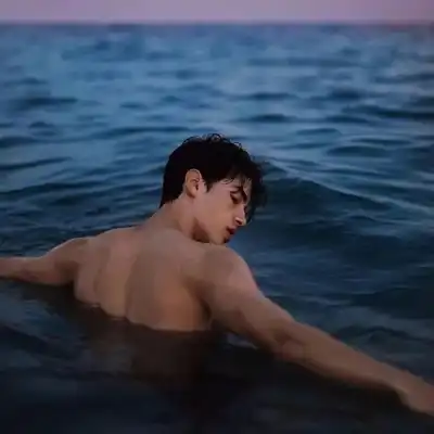 晏青梦